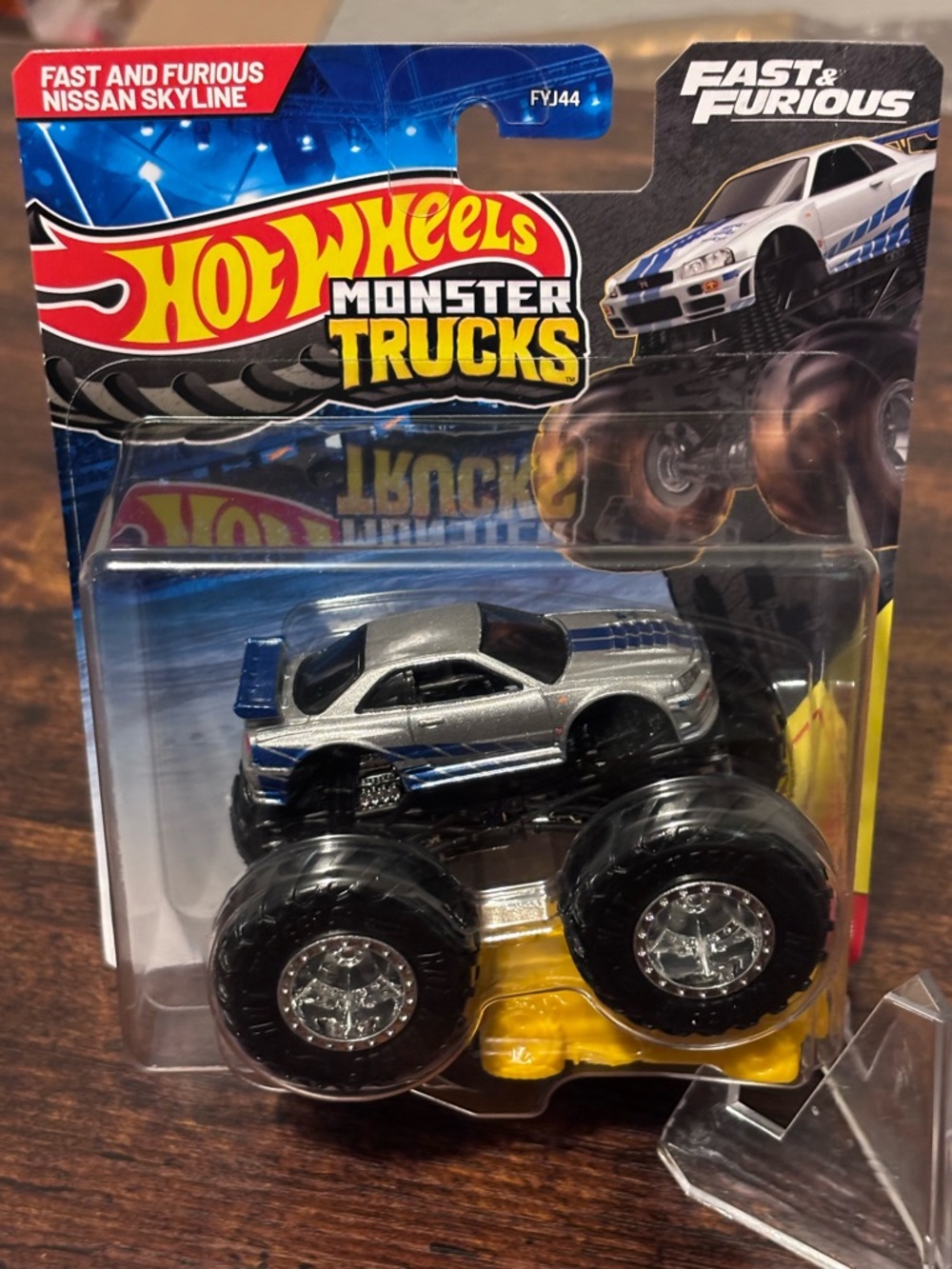 Hot Wheels Monster Truck 1:64 Diecast - (FYJ44) Fast and Furious Nissan Skyline